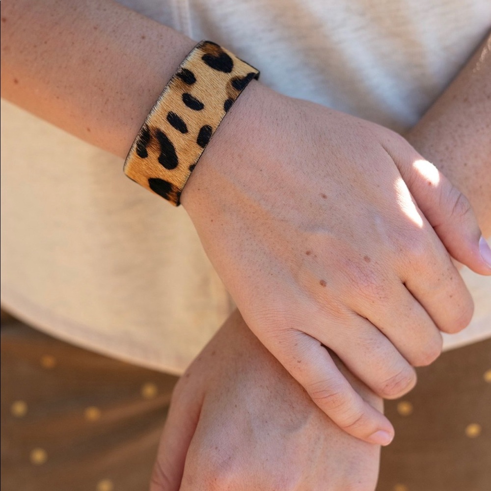 Evys Tree leopard animal print cuff bracelet